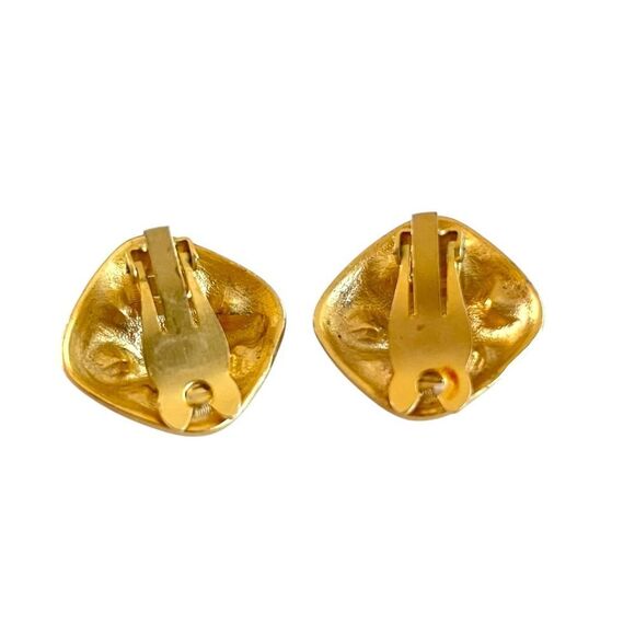 Vintage Matte Gold Black Studded Clip Earrings - Picture 3 of 3